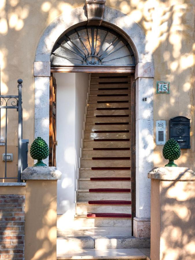 Sea And The City Taormina Exterior photo